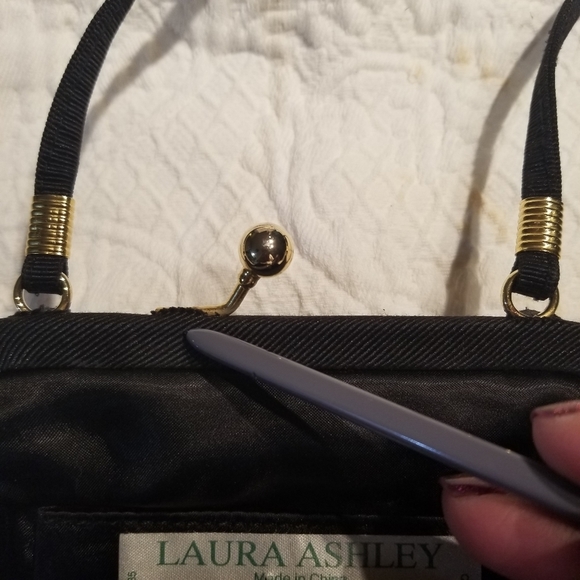 𝅺Laura Ashley dress bag - Picture 5 of 10